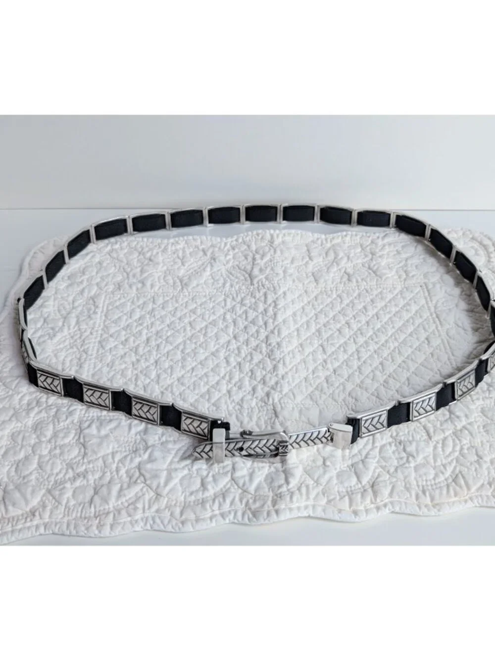 Vintage Chico's Rectangular Silver Metal Tile Concho Elastic Belt Fits 40-48